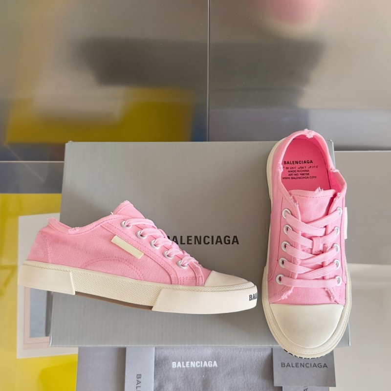 Balenciaga Low Shoes